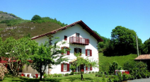 Maison Aguerria (212 x 116)